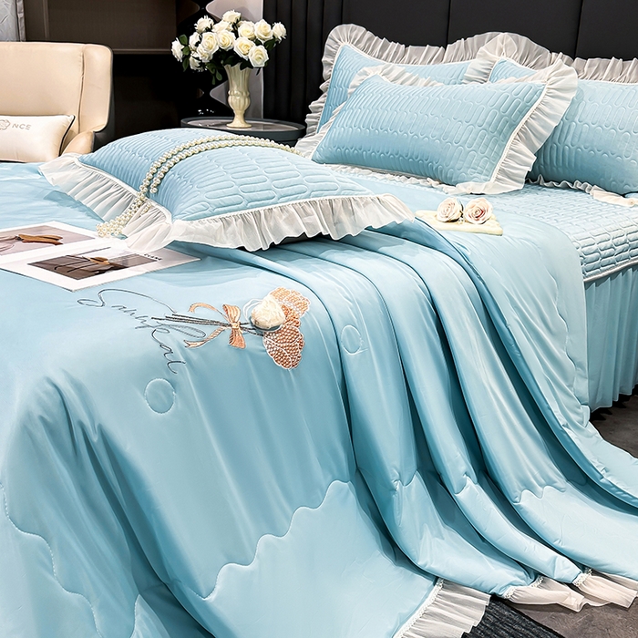 91家纺网 家纺一手货源 找家纺 妮恒美家纺 2026新款凉感丝夏被床盖款四件套 玫瑰之恋-梦幻绿