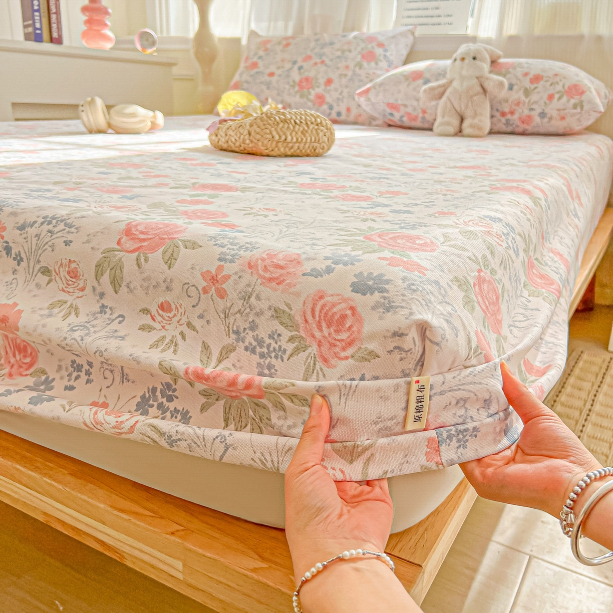 91家纺网 家纺一手货源 找家纺 韩巢家纺 2026新款老粗布床笠春夏季凉席席子热销款防滑床笠单件 蔷薇甜梦【老粗布】