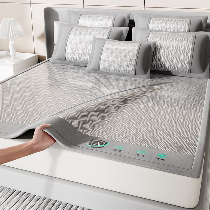 91家纺网 家纺一手货源 找家纺 永旺家纺 2026新款A类菱形格冰丝席凉席席子 灰色