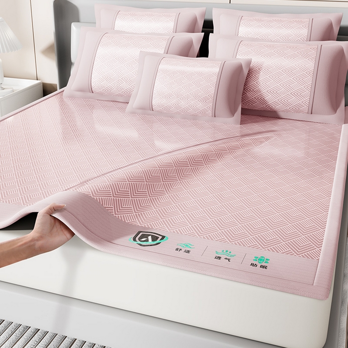 91家纺网 家纺一手货源 找家纺 永旺家纺 2026新款A类菱形格冰丝席凉席席子 粉色
