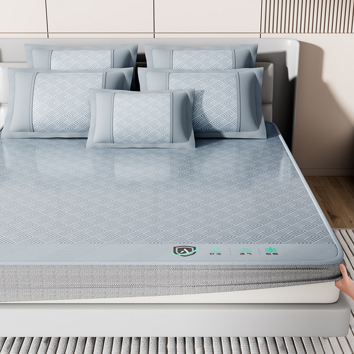 91家纺网 家纺一手货源 找家纺 永旺家纺 2026新款A类菱形格冰丝席凉席席子 蓝色