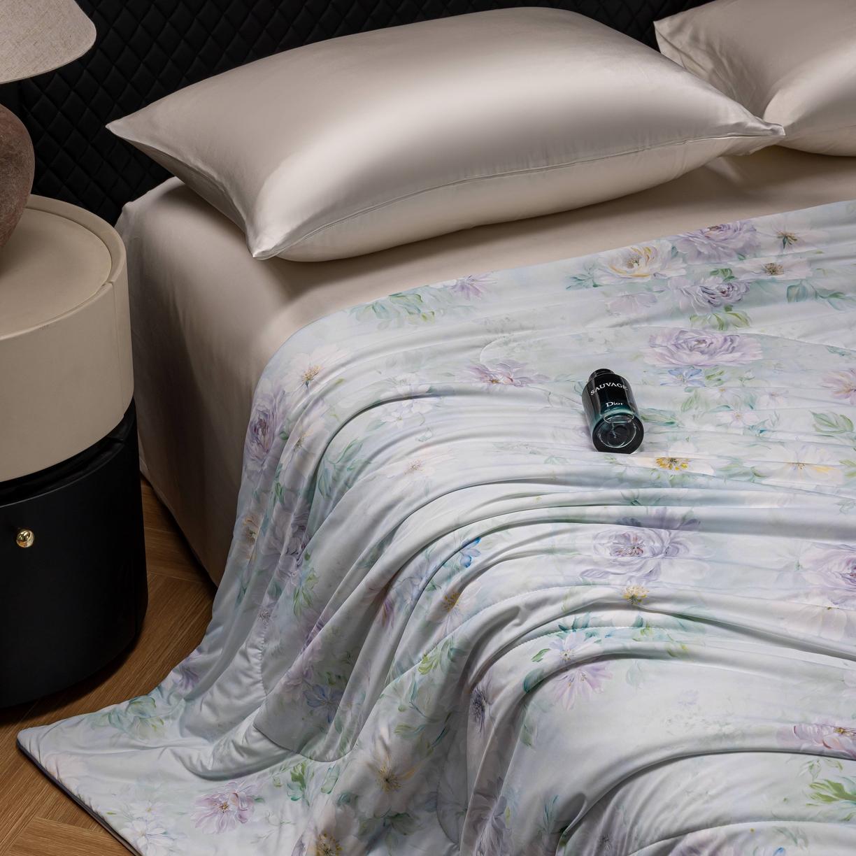 丽卡家纺 2026春夏新品锦氨醋酸印花夏被空调被夏凉被浅夏繁花 凡尔赛花园