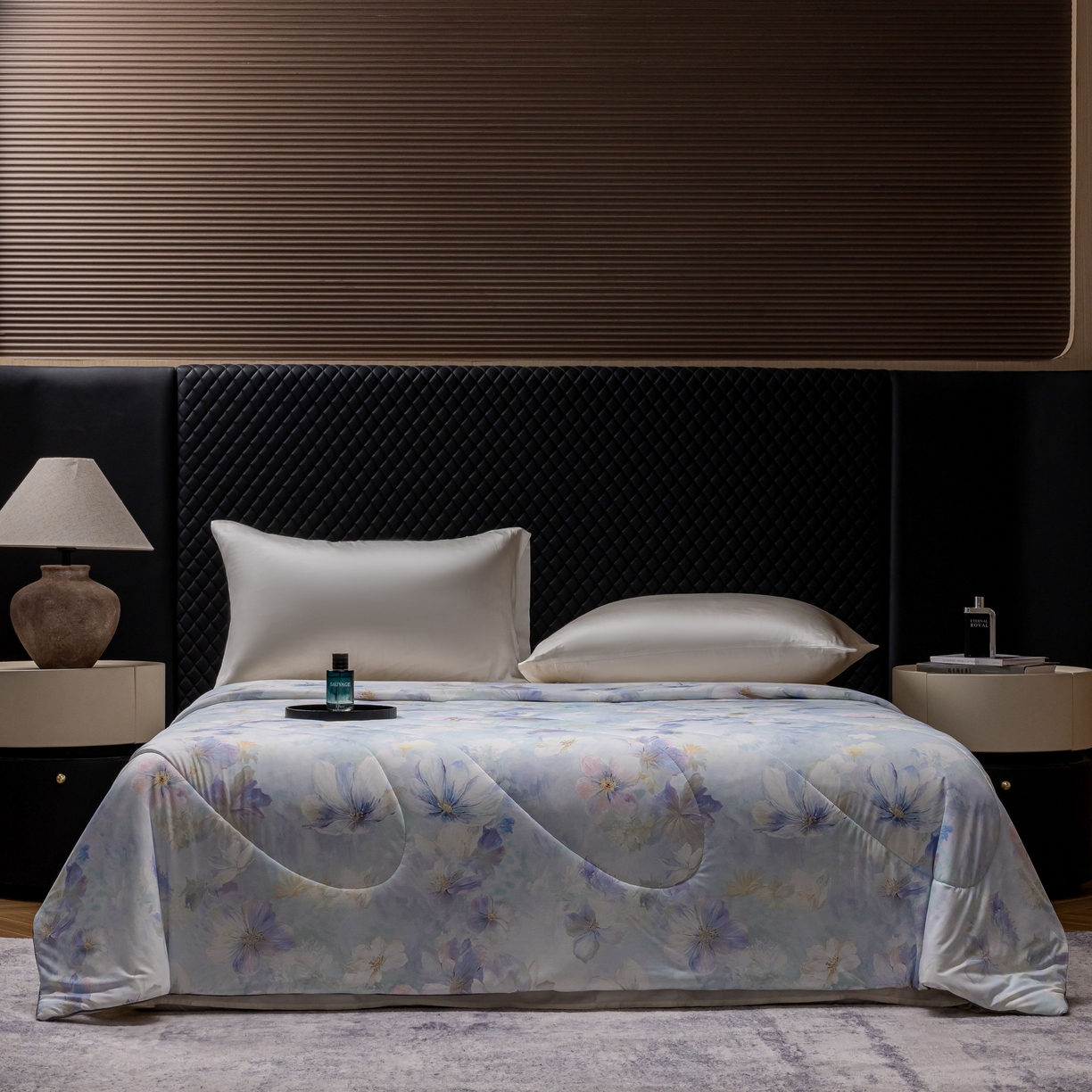 91家纺网 家纺一手货源 找家纺 丽卡家纺 2026春夏新品锦氨醋酸印花夏被空调被夏凉被浅夏繁花 雅韵花开