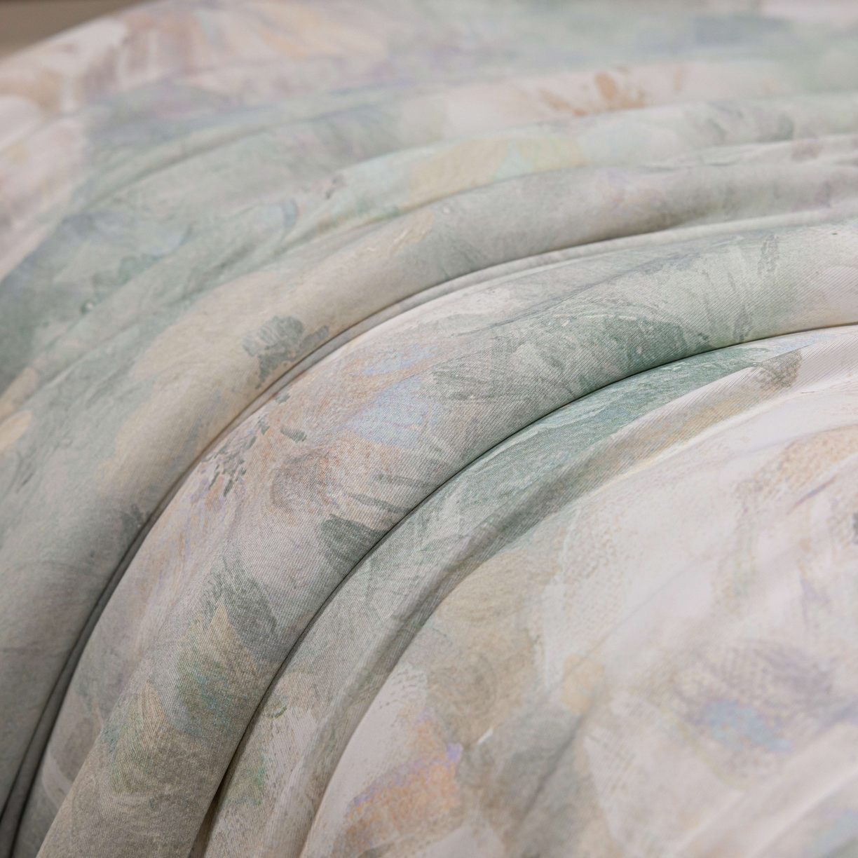 91家纺网 家纺一手货源 找家纺 丽卡家纺 2026春夏新品锦氨醋酸印花夏被空调被夏凉被浅夏繁花 浅夏繁花