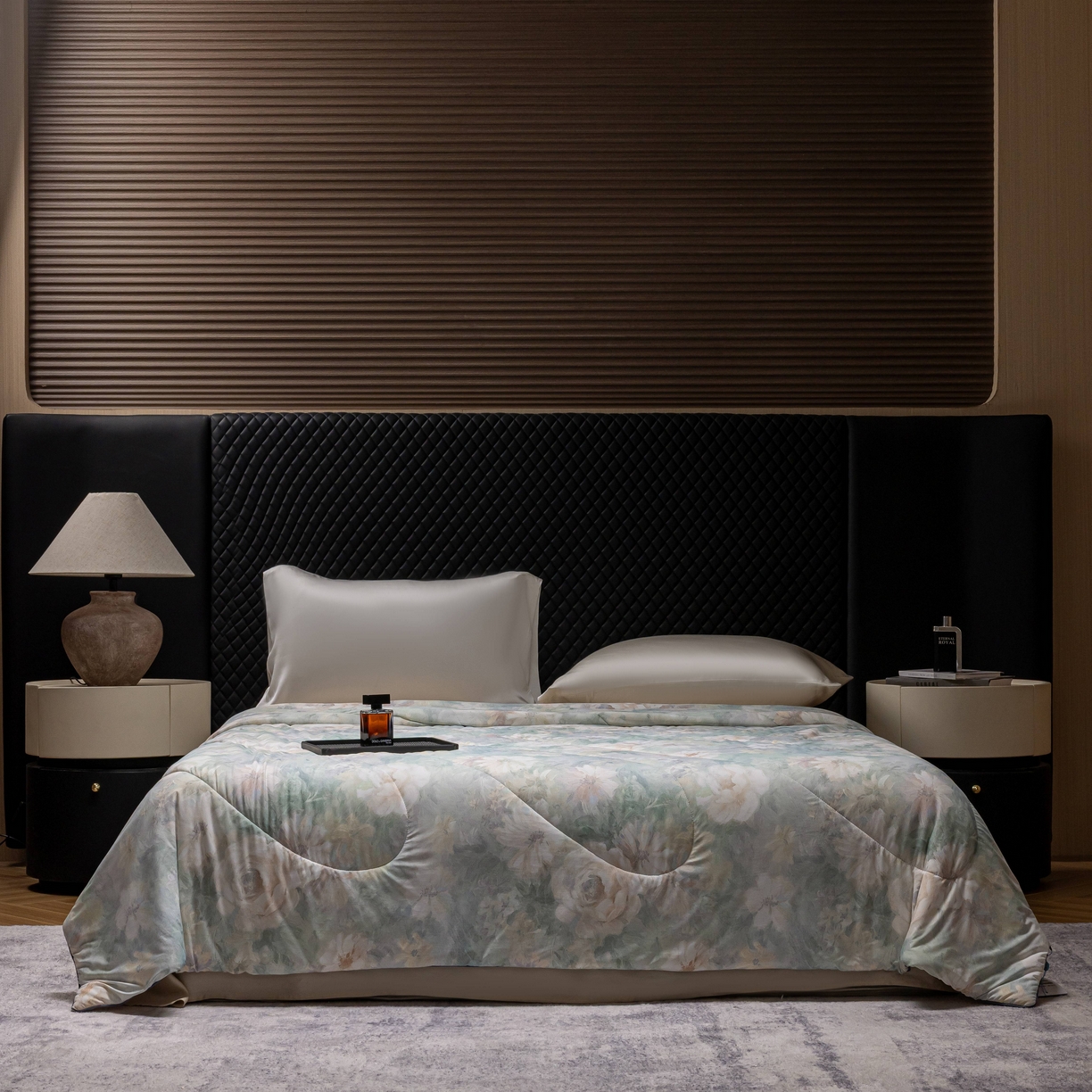 91家纺网 家纺一手货源 找家纺 丽卡家纺 2026春夏新品锦氨醋酸印花夏被空调被夏凉被浅夏繁花 浅夏繁花