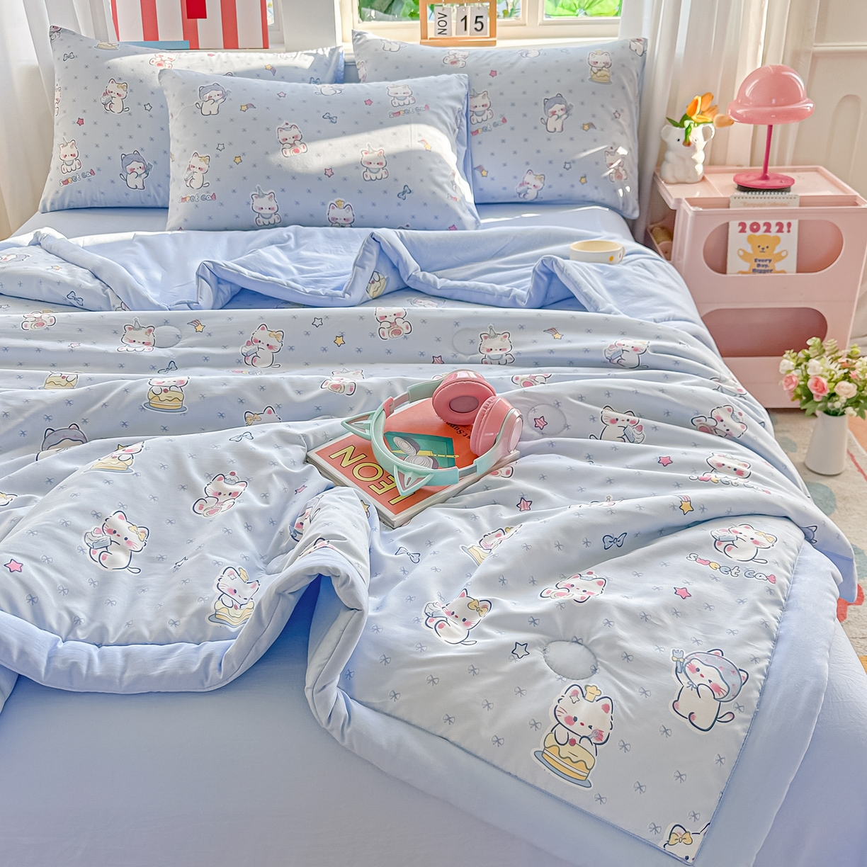 91家纺网 家纺一手货源 找家纺 颜选 2026新款水洗棉夏被夏凉被空调被四件套 空调被幸运奶芙猫