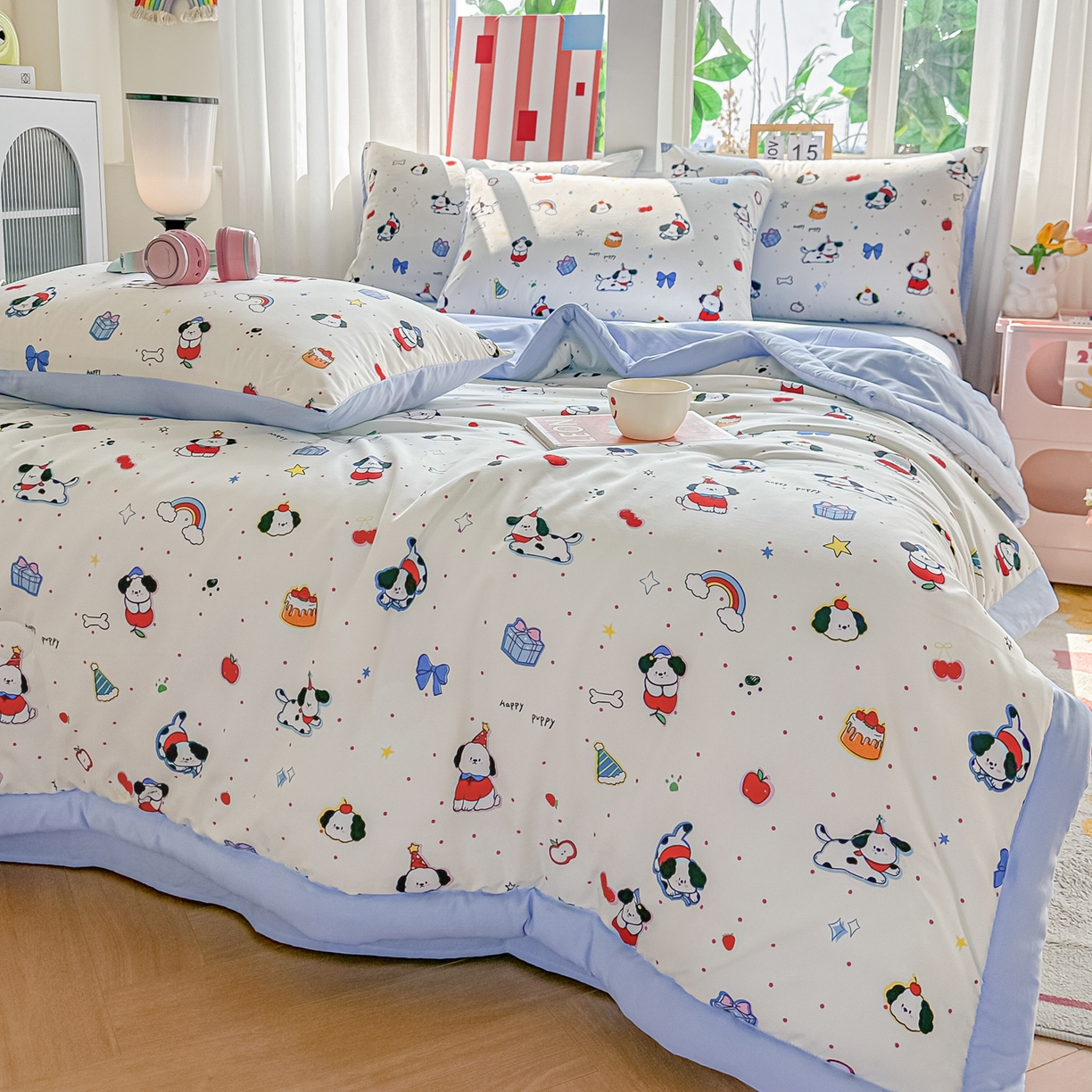 91家纺网 家纺一手货源 找家纺 颜选 2026新款水洗棉夏被夏凉被空调被四件套 空调被圣诞幸运小狗