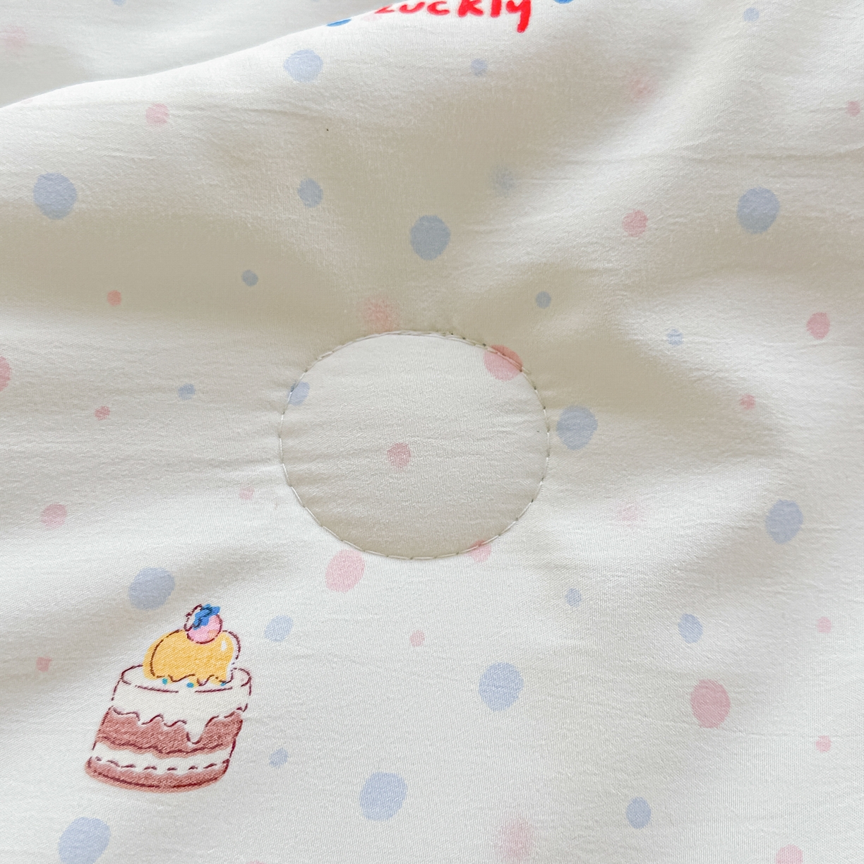 91家纺网 家纺一手货源 找家纺 颜选 2026新款水洗棉夏被夏凉被空调被四件套 空调被小女孩