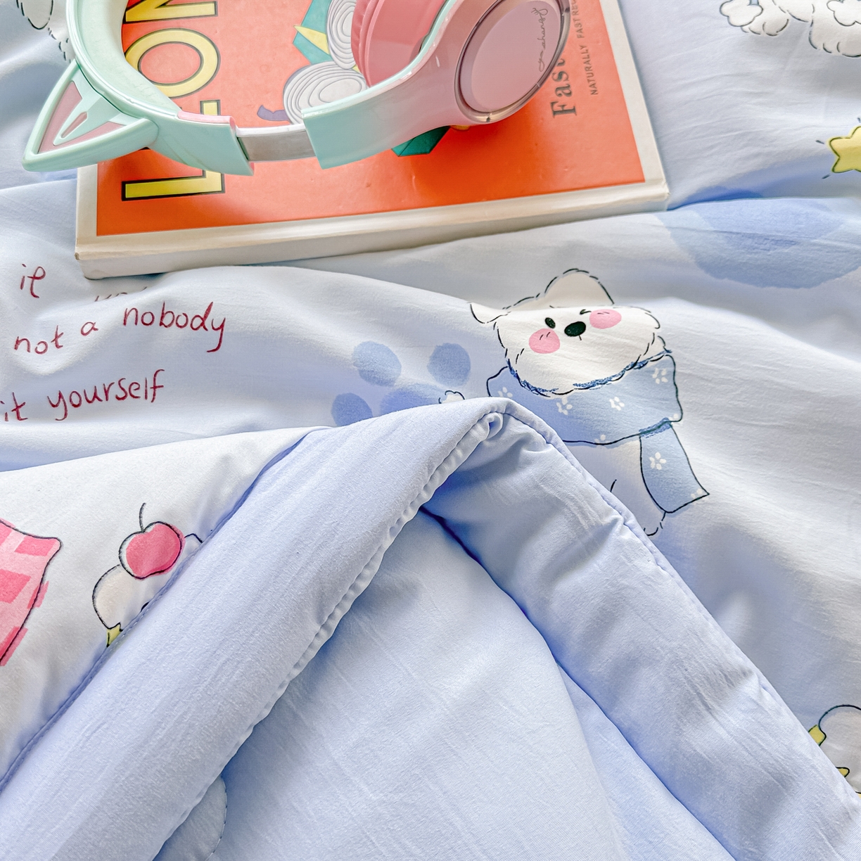 91家纺网 家纺一手货源 找家纺 颜选 2026新款水洗棉夏被夏凉被空调被四件套 空调被汪星人