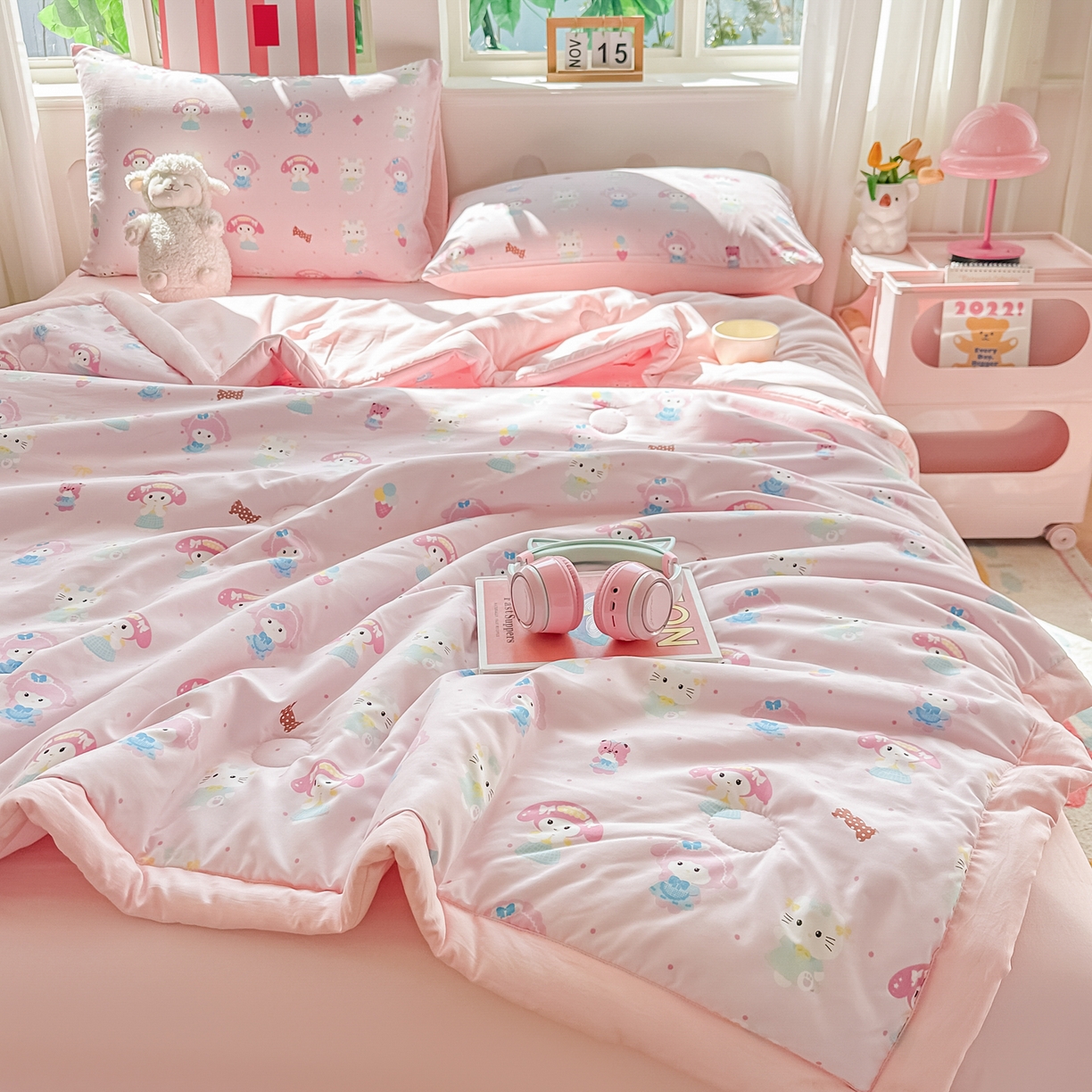 91家纺网 家纺一手货源 找家纺 颜选 2026新款水洗棉夏被夏凉被空调被四件套 空调被少女萌宠