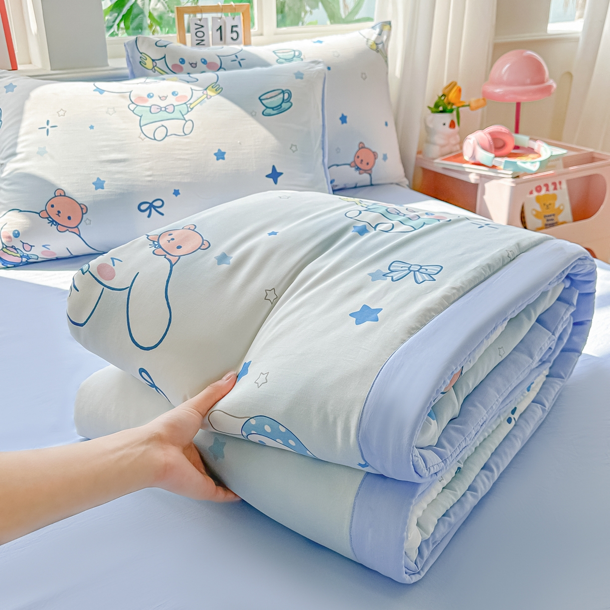 91家纺网 家纺一手货源 找家纺 颜选 2026新款水洗棉夏被夏凉被空调被四件套 空调被长耳朵星星