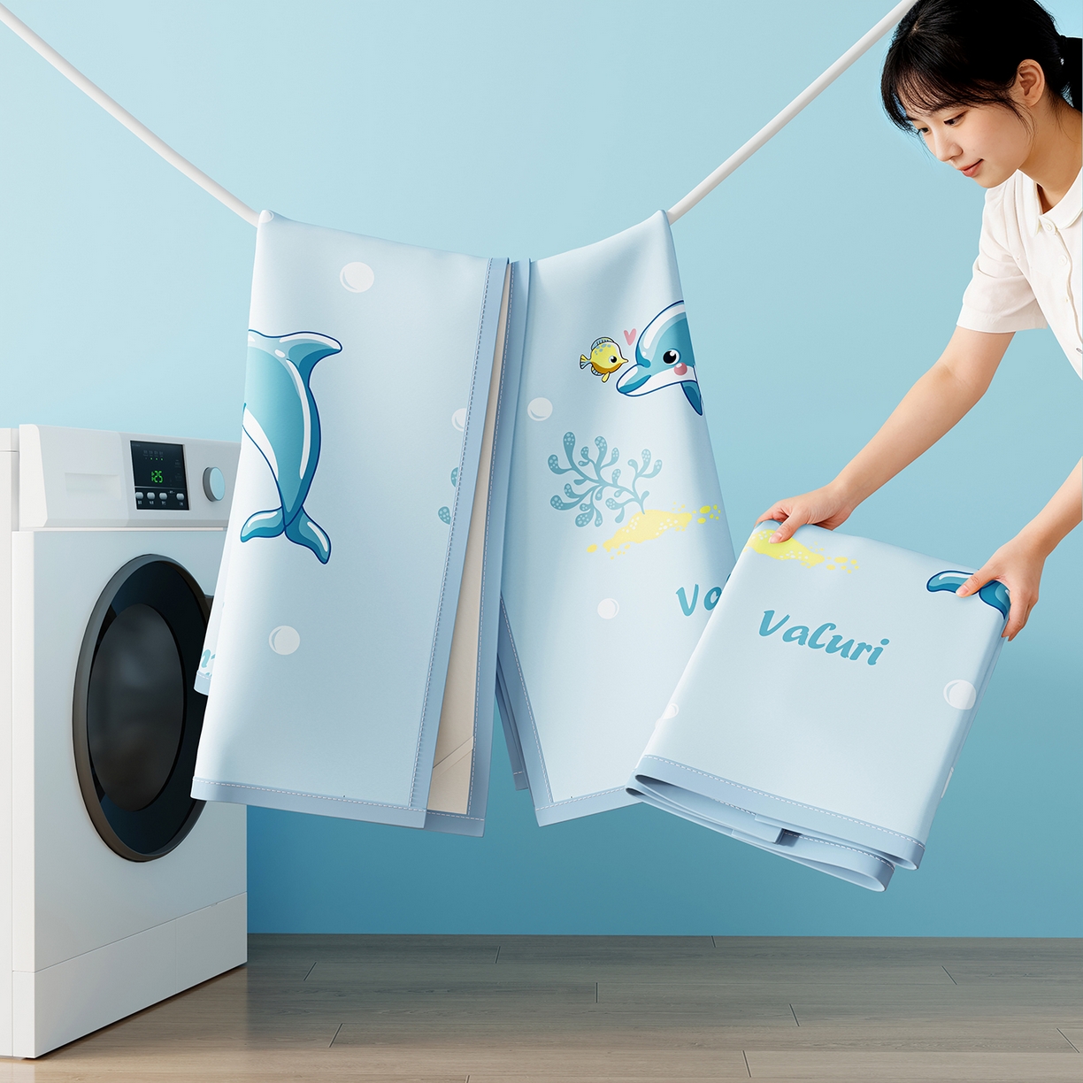 91家纺网 家纺一手货源 找家纺 奇丝雅 2026A类数码印花大版卡通冰丝凉席家用双人冰丝席可机洗单人学生宿舍夏天空调软席 海豚奇遇【三明治网底】