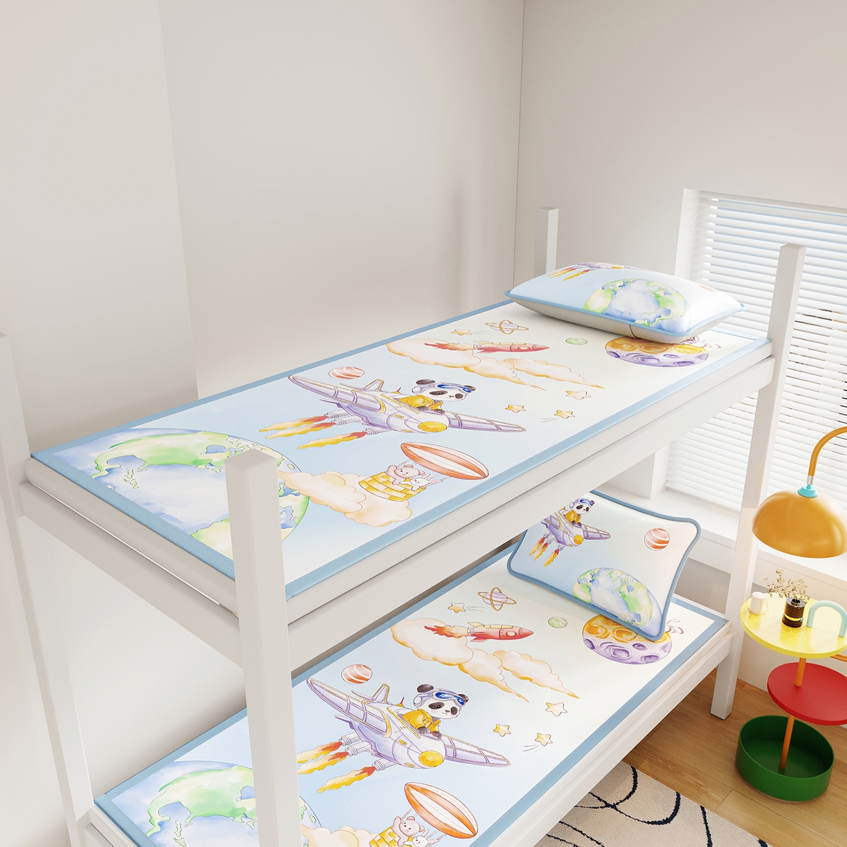 91家纺网 家纺一手货源 找家纺 奇丝雅 2026A类数码印花大版卡通冰丝凉席家用双人冰丝席可机洗单人学生宿舍夏天空调软席 星际漫游【三明治网底】