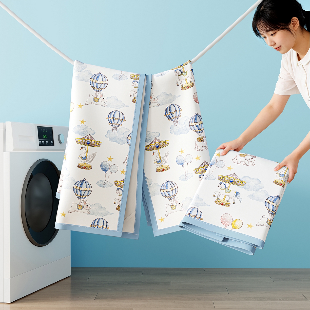 91家纺网 家纺一手货源 找家纺 奇丝雅 2026A类数码印花大版卡通冰丝凉席家用双人冰丝席可机洗单人学生宿舍夏天空调软席 萌象木马【三明治网底】