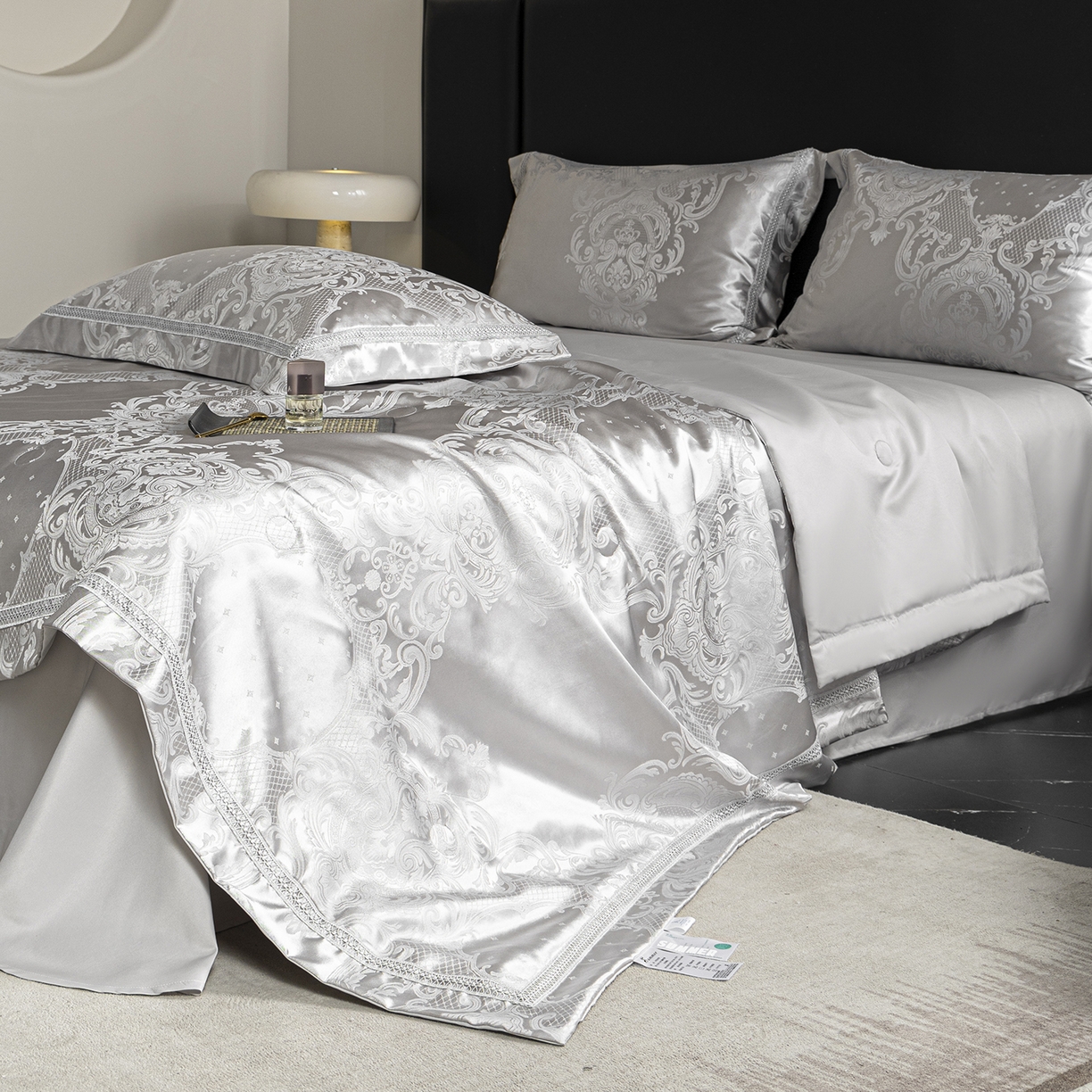 91家纺网 家纺一手货源 找家纺 置顶家纺 2026新款双面水洗天丝提花夏被四件套-维纳斯 维纳斯-浅灰