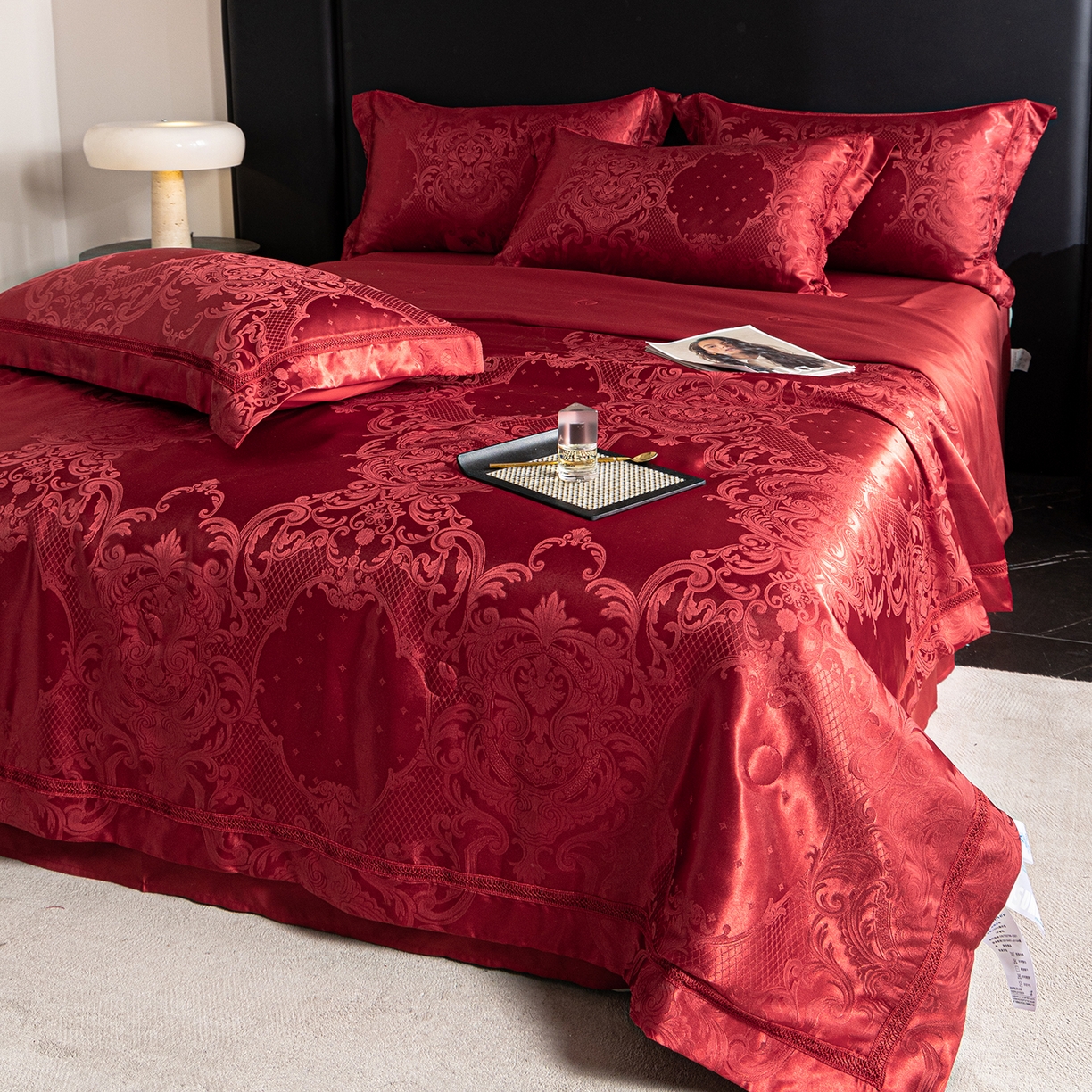 91家纺网 家纺一手货源 找家纺 置顶家纺 2026新款双面水洗天丝提花夏被四件套-维纳斯 维纳斯-酒红