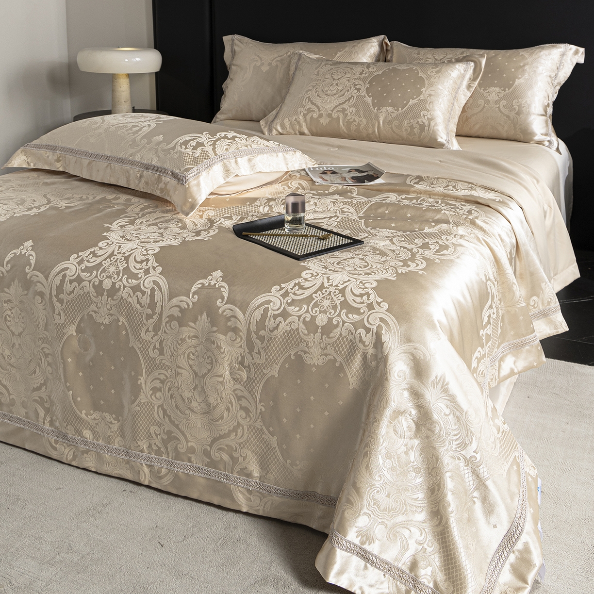 91家纺网 家纺一手货源 找家纺 置顶家纺 2026新款双面水洗天丝提花夏被四件套-维纳斯 维纳斯-香槟