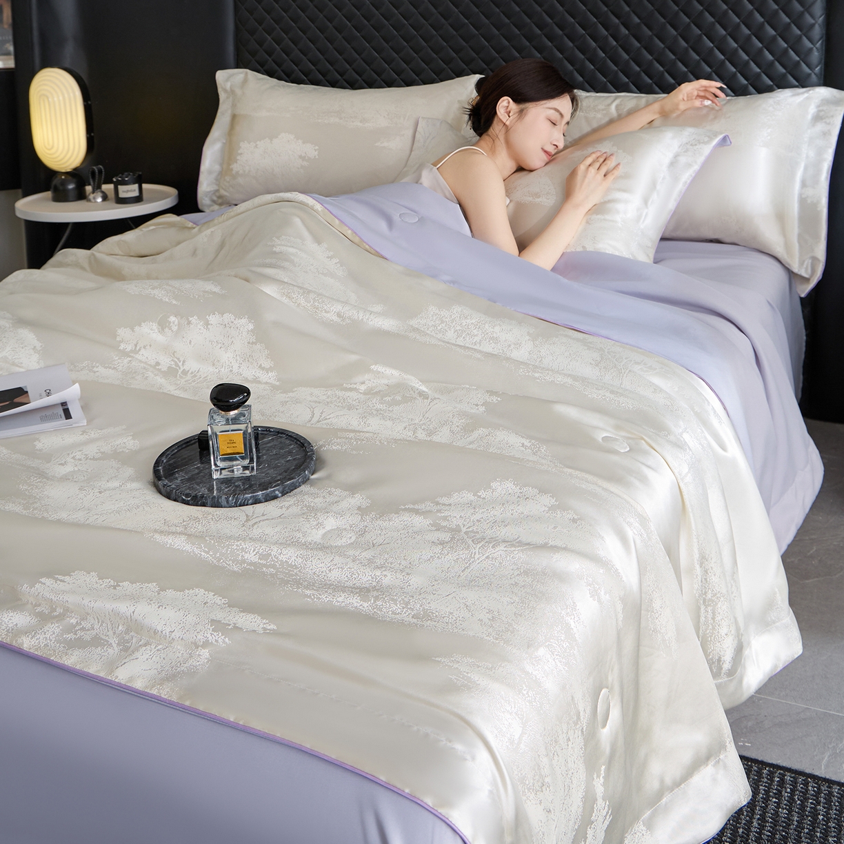 91家纺网 家纺一手货源 找家纺 置顶家纺 2026新款双面水洗天丝提花夏被四件套-欧若拉 欧若拉-奶白+香芋紫