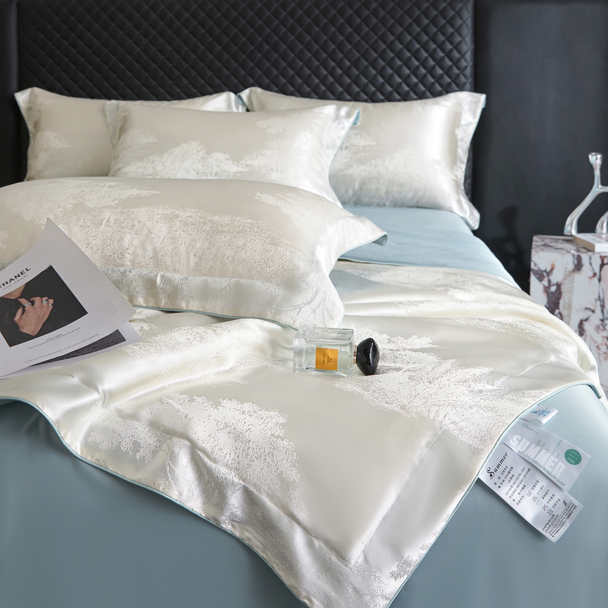 91家纺网 家纺一手货源 找家纺 置顶家纺 2026新款双面水洗天丝提花夏被四件套-欧若拉 欧若拉-奶白+浅蓝