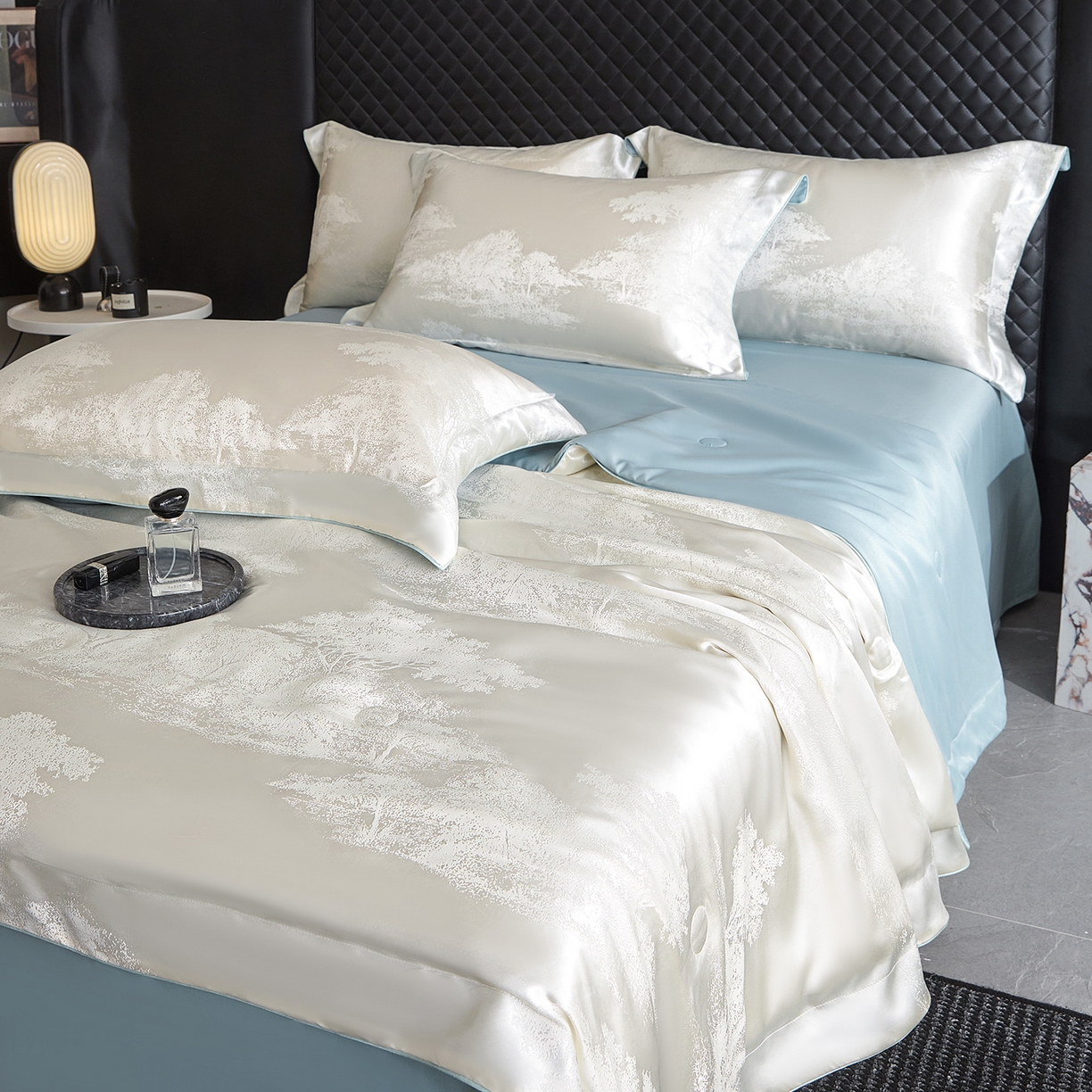 91家纺网 家纺一手货源 找家纺 置顶家纺 2026新款双面水洗天丝提花夏被四件套-欧若拉 欧若拉-奶白+浅蓝