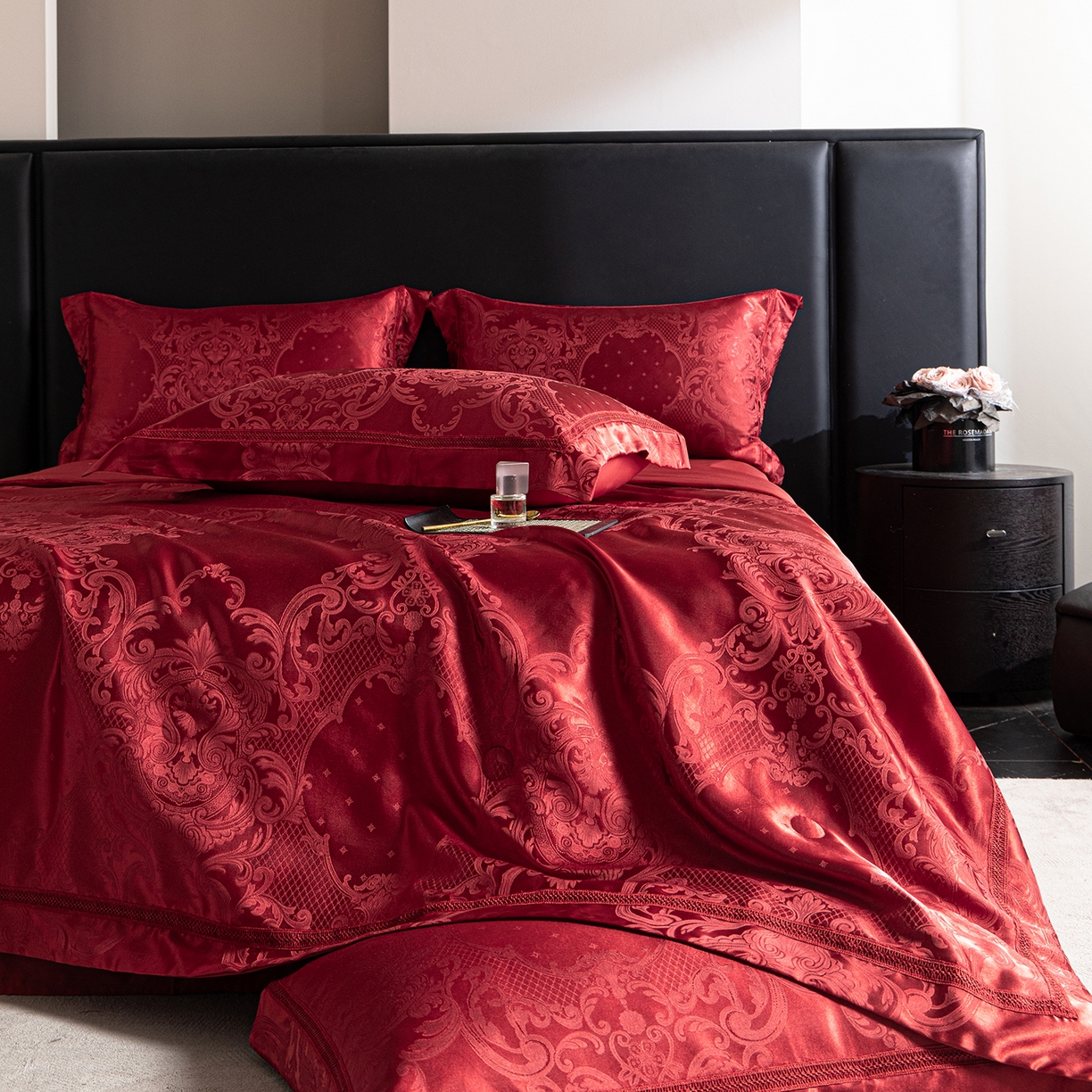 91家纺网 家纺一手货源 找家纺 置顶家纺 2026新款双面水洗天丝提花夏被四件套-维纳斯 维纳斯-酒红