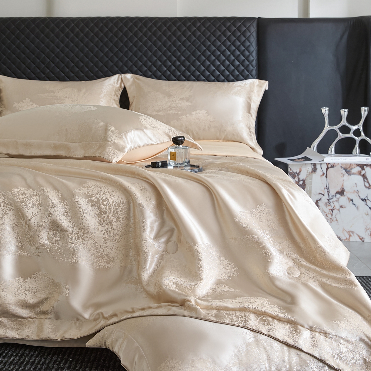 91家纺网 家纺一手货源 找家纺 置顶家纺 2026新款双面水洗天丝提花夏被四件套-欧若拉 欧若拉-浅香槟