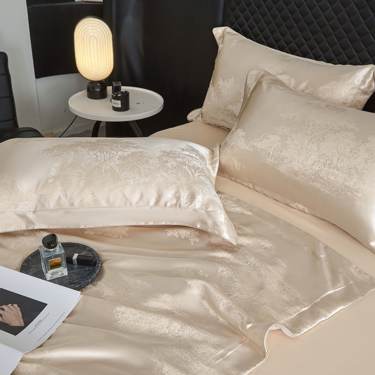 91家纺网 家纺一手货源 找家纺 置顶家纺 2026新款双面水洗天丝提花夏被四件套-欧若拉 欧若拉-浅香槟