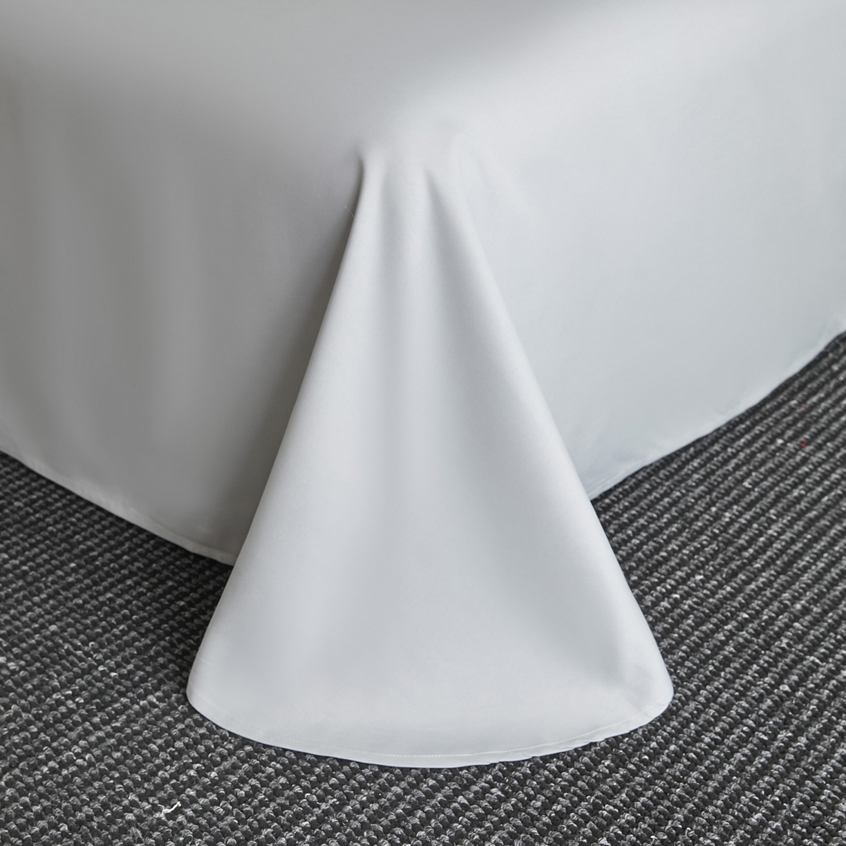 91家纺网 家纺一手货源 找家纺 置顶家纺 2026新款双面水洗天丝提花夏被四件套-幸卉 幸卉-高级灰