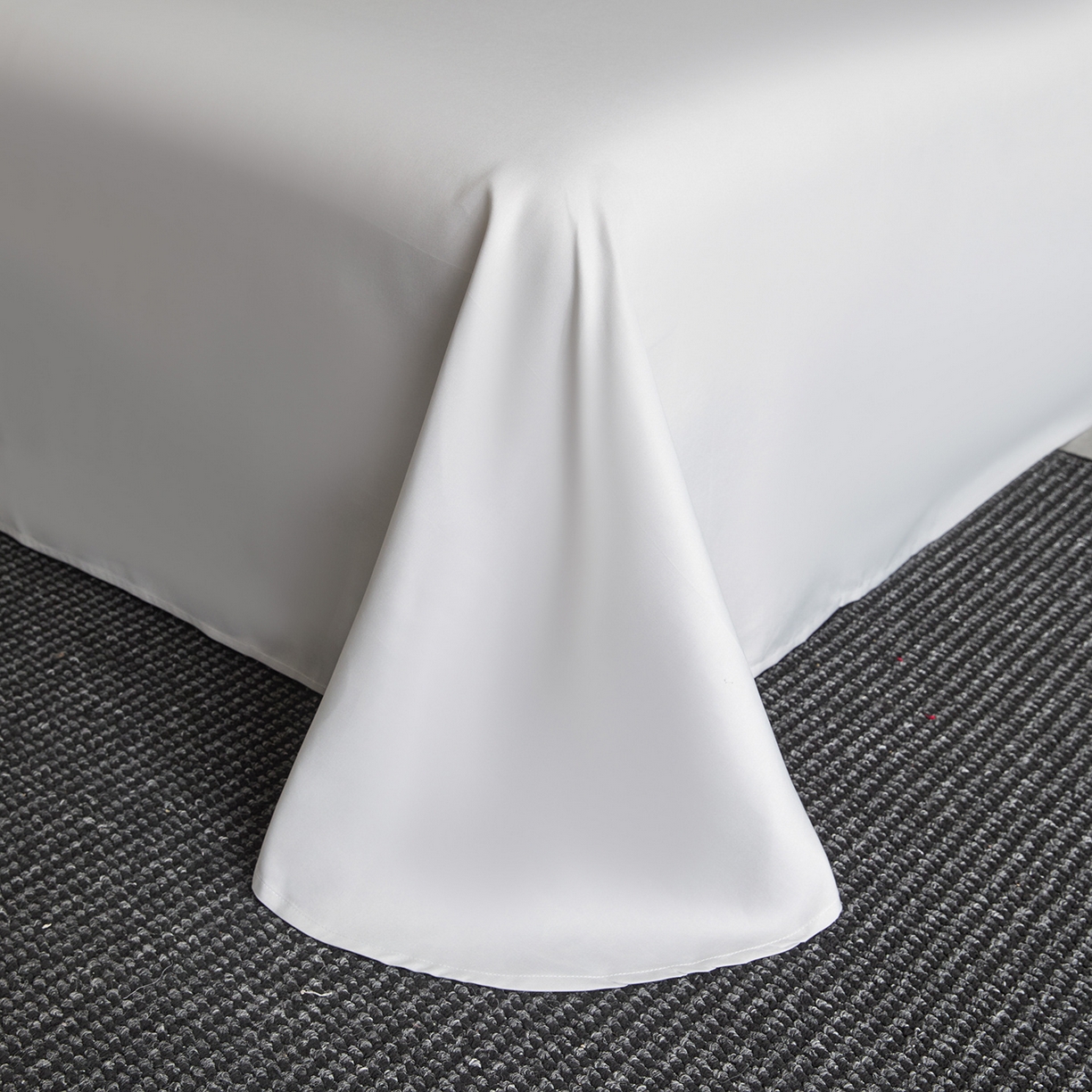 91家纺网 家纺一手货源 找家纺 置顶家纺 2026新款双面水洗天丝提花夏被四件套-幸卉 幸卉-山灰