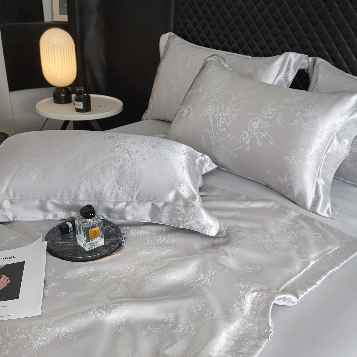 91家纺网 家纺一手货源 找家纺 置顶家纺 2026新款双面水洗天丝提花夏被四件套-幸卉 幸卉-山灰