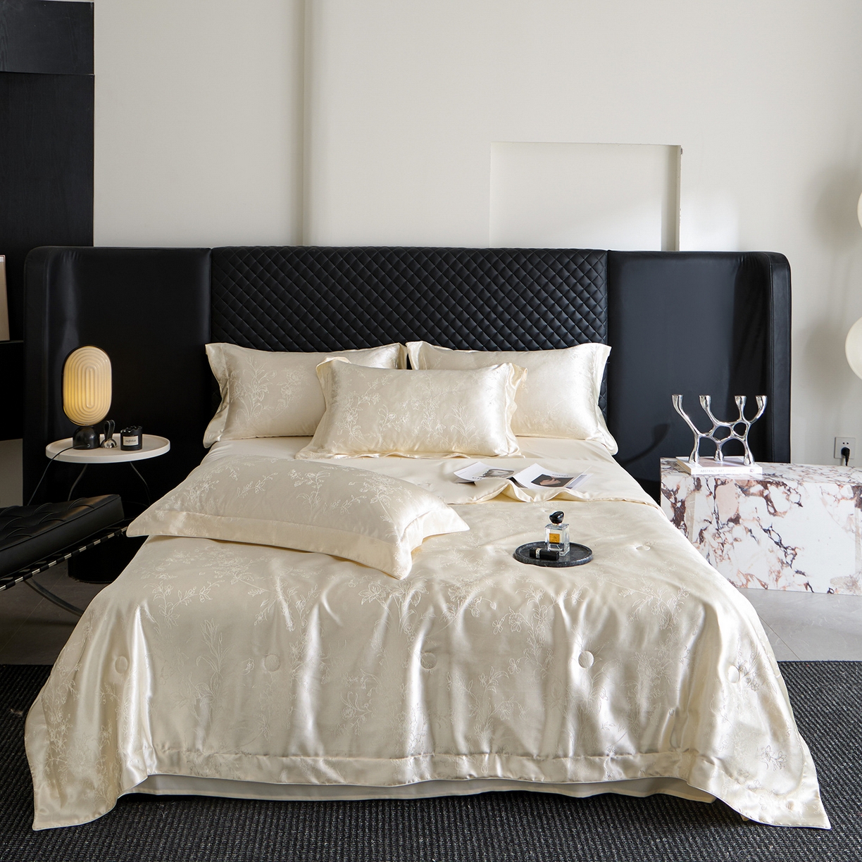 91家纺网 家纺一手货源 找家纺 置顶家纺 2026新款双面水洗天丝提花夏被四件套-幸卉 幸卉-奶昔白