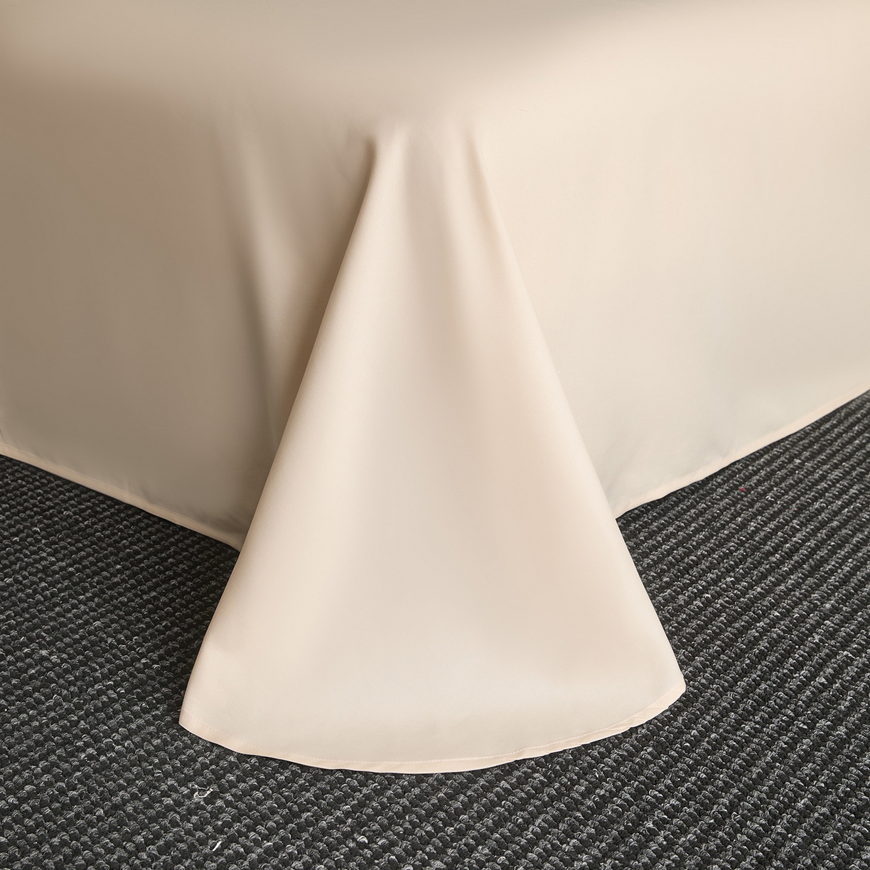 91家纺网 家纺一手货源 找家纺 置顶家纺 2026新款双面水洗天丝提花夏被四件套-幸卉 幸卉-浅香槟