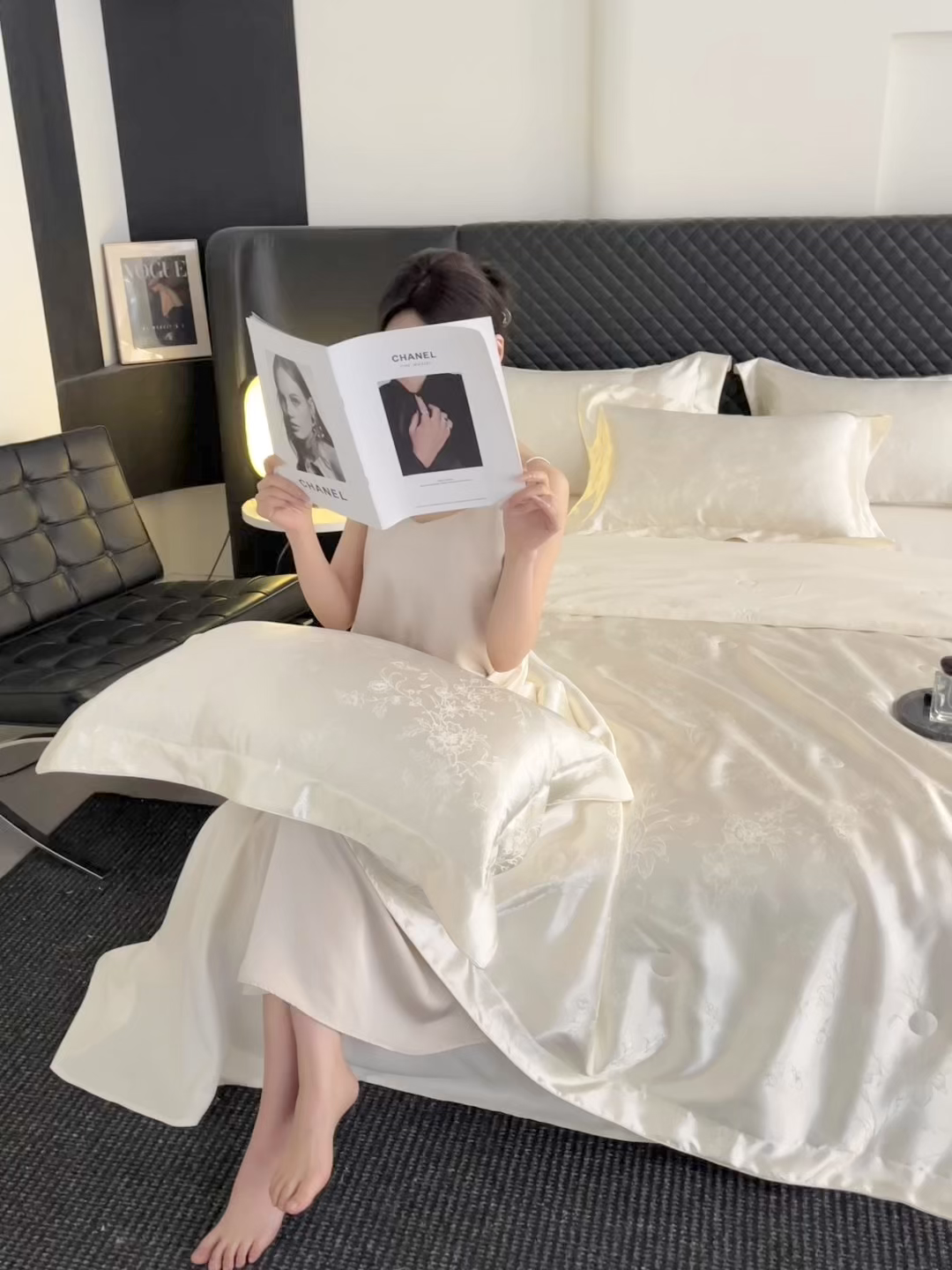 91家纺网 家纺一手货源 找家纺 置顶家纺 2026新款双面水洗天丝提花夏被四件套-幸卉 幸卉-奶昔白