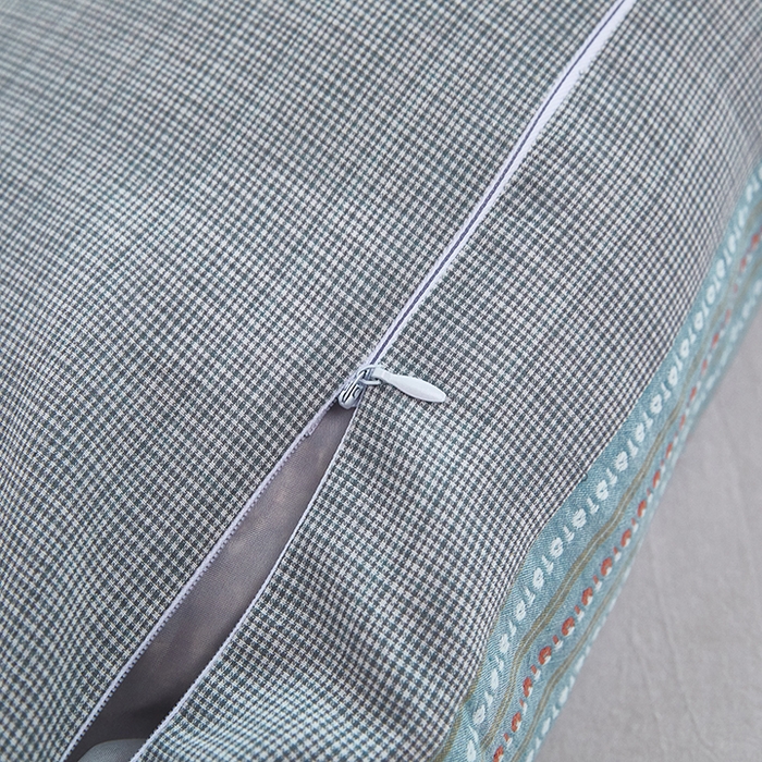 91家纺网 家纺一手货源 找家纺 梦叶草 2026新款新款全棉色织提花拼色护颈荞麦枕  枕头枕芯 全棉色织提花拼色护颈荞麦枕-蓝灰