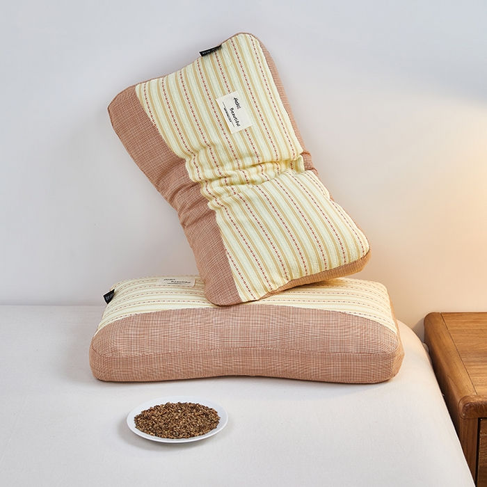 91家纺网 家纺一手货源 找家纺 梦叶草 2026新款新款全棉色织提花拼色护颈荞麦枕  枕头枕芯 全棉色织提花拼色护颈荞麦枕-黄色