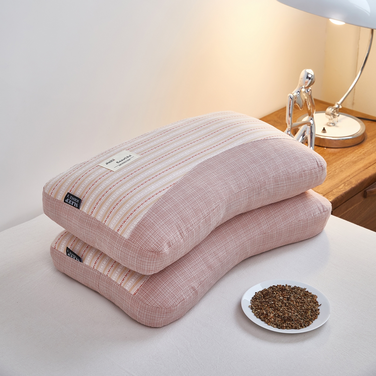 91家纺网 家纺一手货源 找家纺 梦叶草 2026新款新款全棉色织提花拼色护颈荞麦枕  枕头枕芯 全棉色织提花拼色护颈荞麦枕-粉色