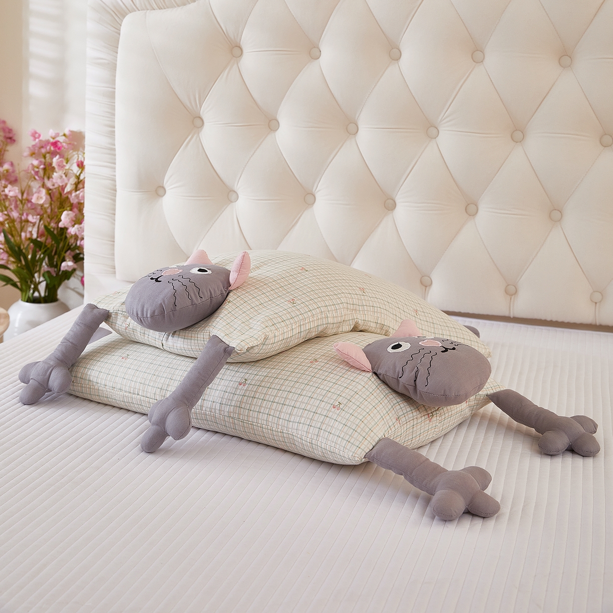 91家纺网 家纺一手货源 找家纺 （总）梦叶草 2026新款全棉萌趣猫咪荞麦枕