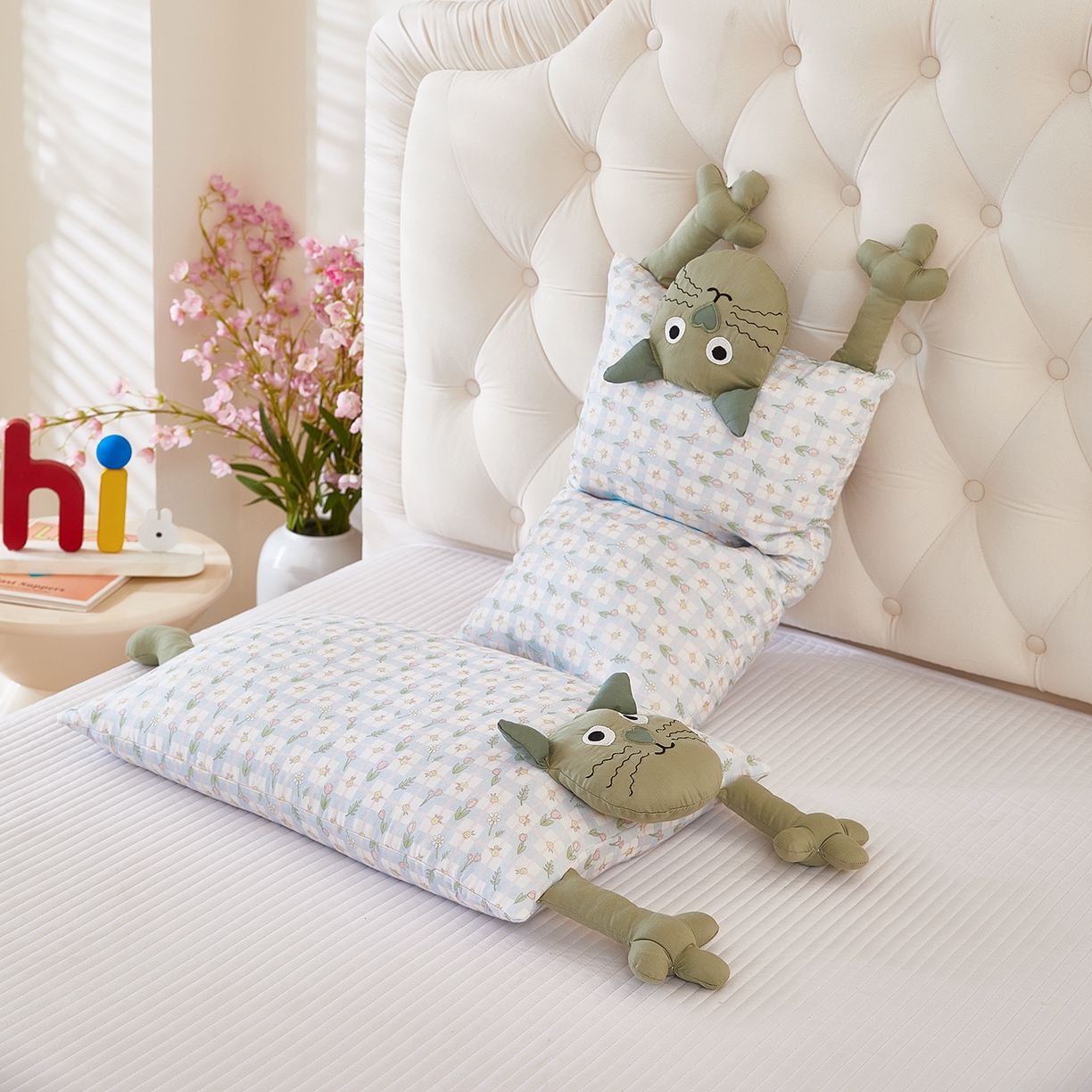 91家纺网 家纺一手货源 找家纺 梦叶草 2026新款全棉萌趣猫咪荞麦枕 萌趣猫咪-绿脸