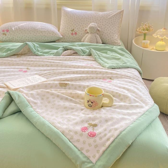 91家纺网 家纺一手货源 找家纺 憨豆家纺 2026新款云朵棉被水洗棉印花新疆棉花夏被夏凉被空调被子直播被芯（常年有货） 春意盎然