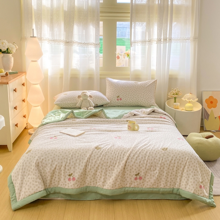 91家纺网 家纺一手货源 找家纺 憨豆家纺 2026新款云朵棉被水洗棉印花新疆棉花夏被夏凉被空调被子直播被芯（常年有货） 春意盎然