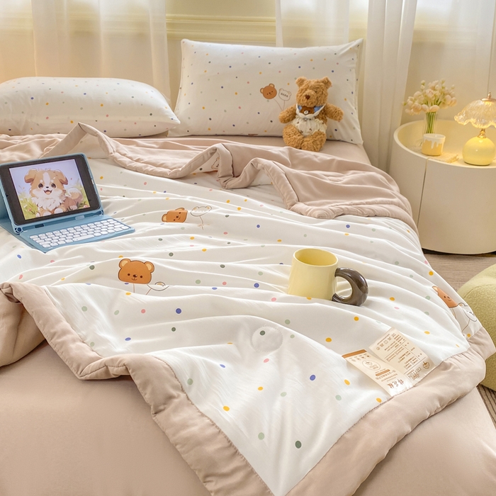 91家纺网 家纺一手货源 找家纺 憨豆家纺 2026新款云朵棉被水洗棉印花新疆棉花夏被夏凉被空调被子直播被芯（常年有货） 波点小熊