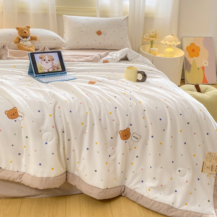 91家纺网 家纺一手货源 找家纺 憨豆家纺 2026新款云朵棉被水洗棉印花新疆棉花夏被夏凉被空调被子直播被芯（常年有货） 波点小熊