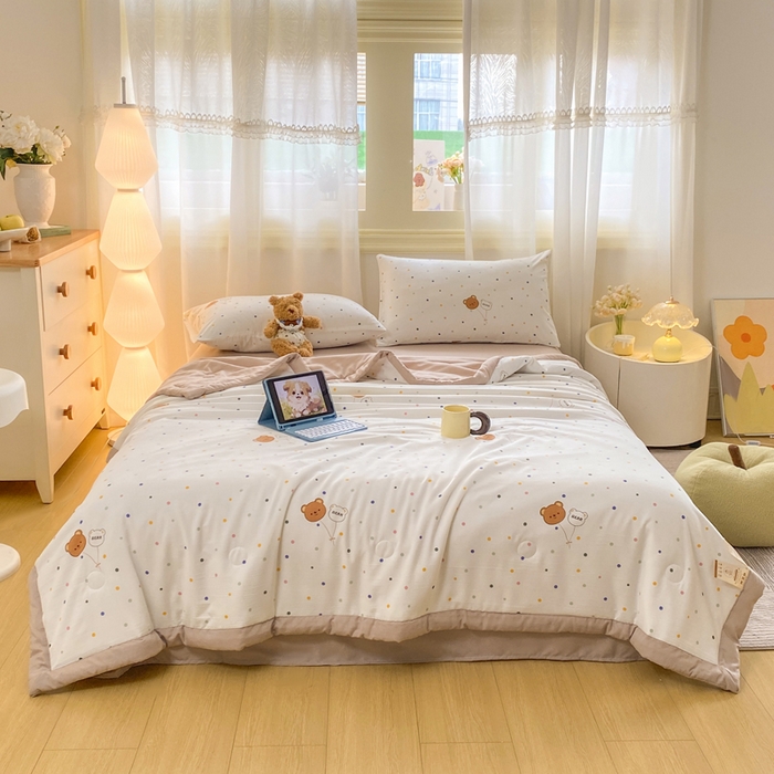 91家纺网 家纺一手货源 找家纺 憨豆家纺 2026新款云朵棉被水洗棉印花新疆棉花夏被夏凉被空调被子直播被芯（常年有货） 波点小熊