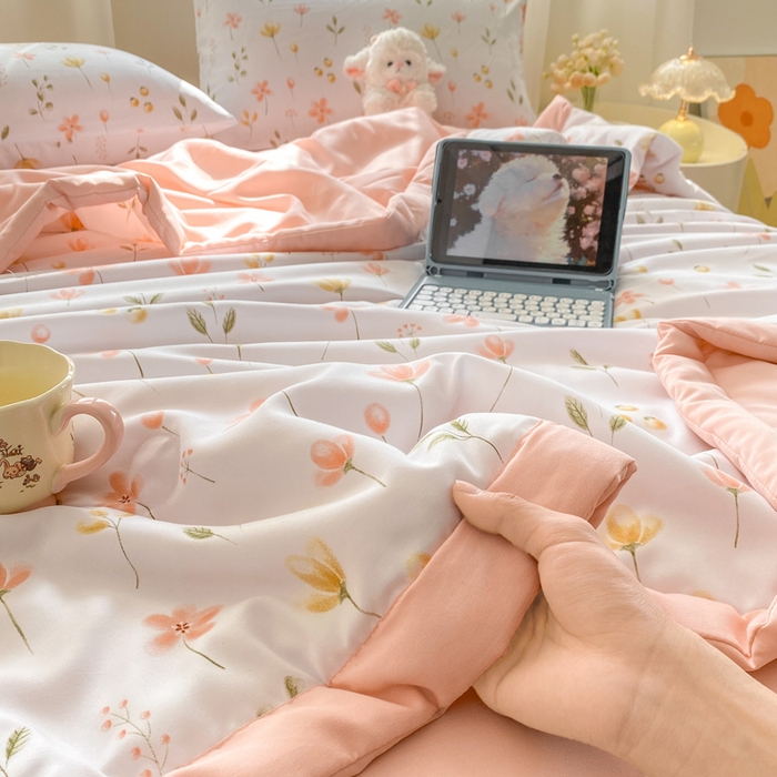 91家纺网 家纺一手货源 找家纺 憨豆家纺 2026新款云朵棉被水洗棉印花新疆棉花夏被夏凉被空调被子直播被芯（常年有货） 花开半夏