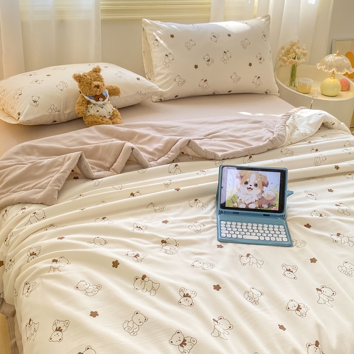 91家纺网 家纺一手货源 找家纺 憨豆家纺 2026新款云朵棉被水洗棉印花新疆棉花夏被夏凉被空调被子直播被芯（常年有货） 小熊博士