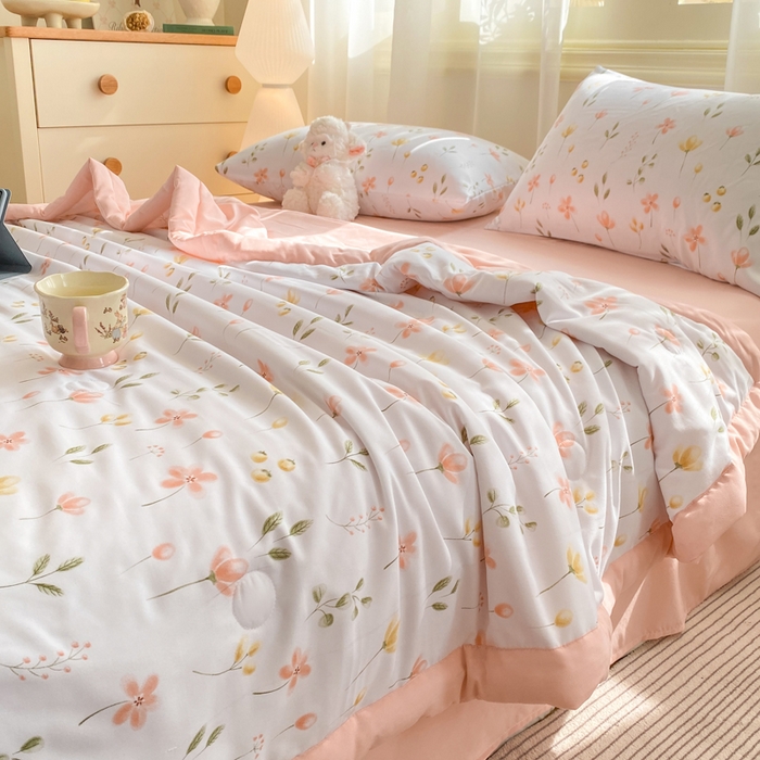 91家纺网 家纺一手货源 找家纺 憨豆家纺 2026新款云朵棉被水洗棉印花新疆棉花夏被夏凉被空调被子直播被芯（常年有货） 花开半夏