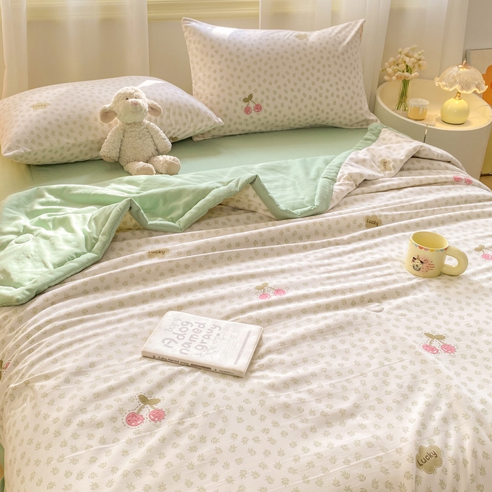 91家纺网 家纺一手货源 找家纺 憨豆家纺 2026新款云朵棉被水洗棉印花新疆棉花夏被夏凉被空调被子直播被芯（常年有货） 春意盎然