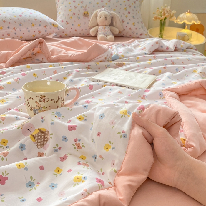 91家纺网 家纺一手货源 找家纺 憨豆家纺 2026新款云朵棉被水洗棉印花新疆棉花夏被夏凉被空调被子直播被芯（常年有货） 十里蔷薇