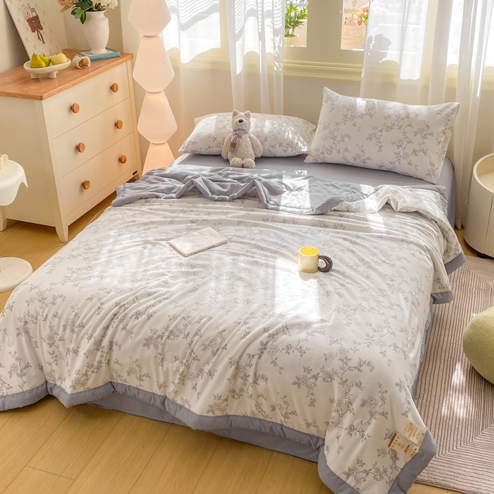 91家纺网 家纺一手货源 找家纺 憨豆家纺 2026新款云朵棉被水洗棉印花新疆棉花夏被夏凉被空调被子直播被芯（常年有货） 花开漫漫