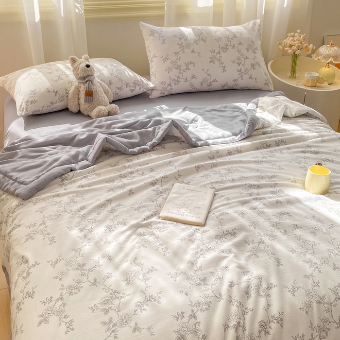 91家纺网 家纺一手货源 找家纺 憨豆家纺 2026新款云朵棉被水洗棉印花新疆棉花夏被夏凉被空调被子直播被芯（常年有货） 花开漫漫